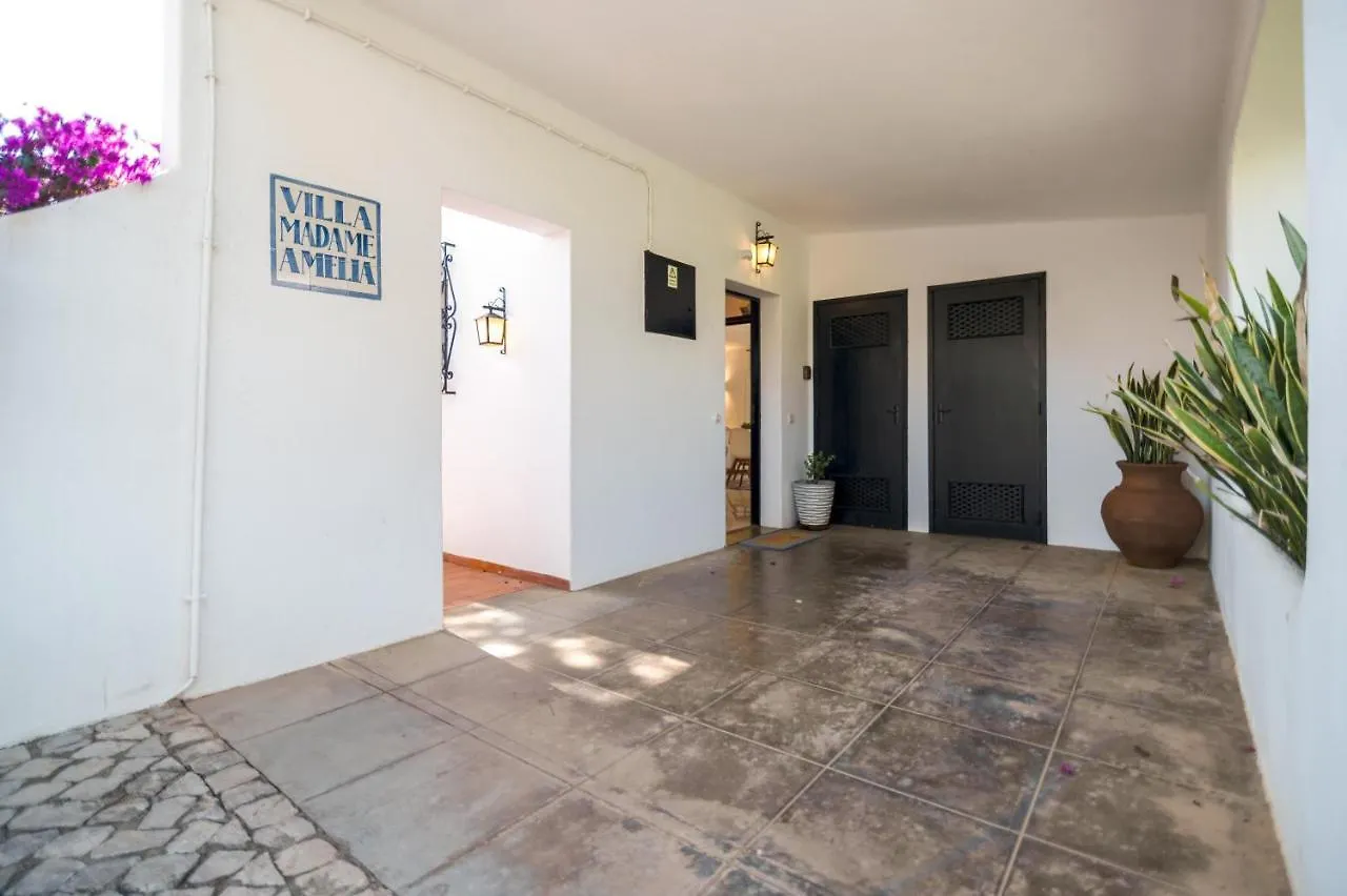 Traditional 3 Bedroom Villa With Great Pool In The Heart Of Vale Do Lobo